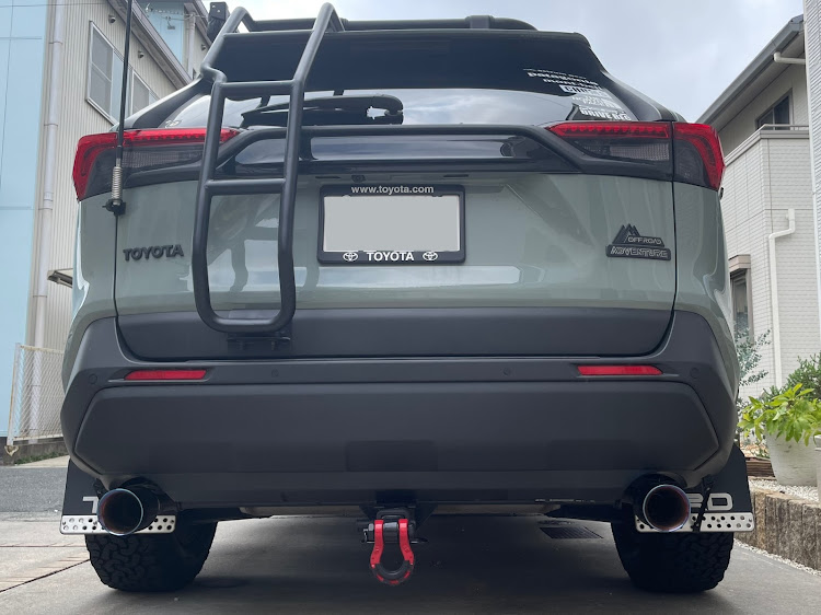 RAV4のRAV4・マフラーカッター・ホースバンド交換に関するカスタム事例の投稿画像1枚目
