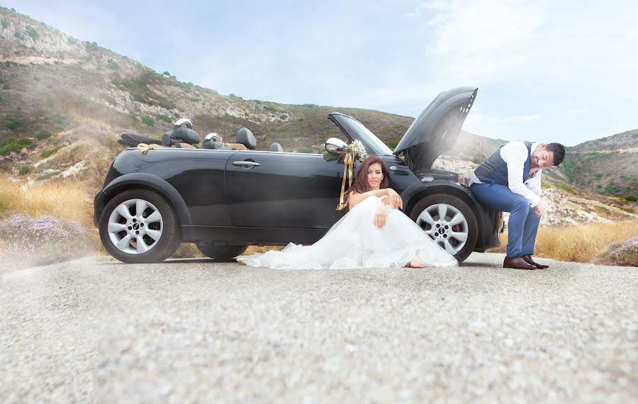 Fotografo di matrimoni Aggeliki Soultatou (angelsoult). Foto del 9 febbraio 2018