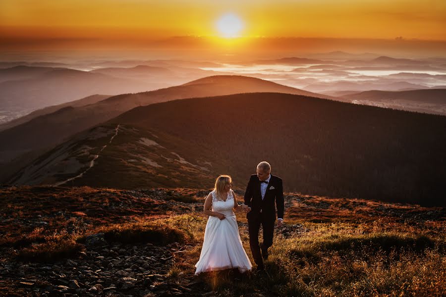 Wedding photographer Kamil Czernecki (czernecki). Photo of 4 September 2019