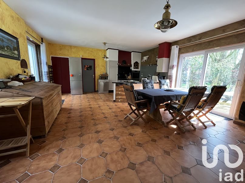 Vente maison 7 pièces 201 m² à Évellys (56500), 331 000 €