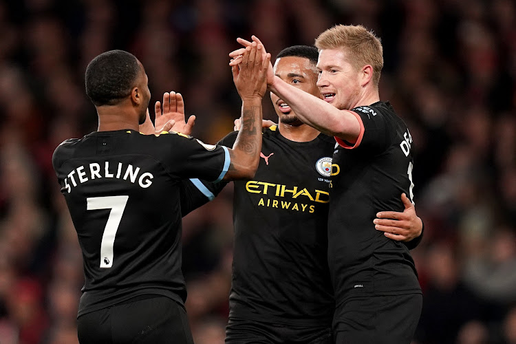 Manchester City blijft druk zetten op de buren van United