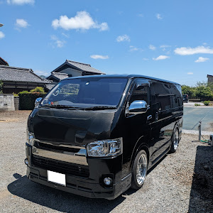 ハイエースバン KDH206V