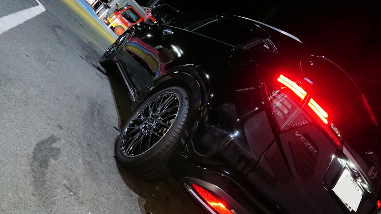 ヴェゼルの洗車・梅雨の晴れ間・REBOOTに関するカスタム事例の投稿画像7枚目