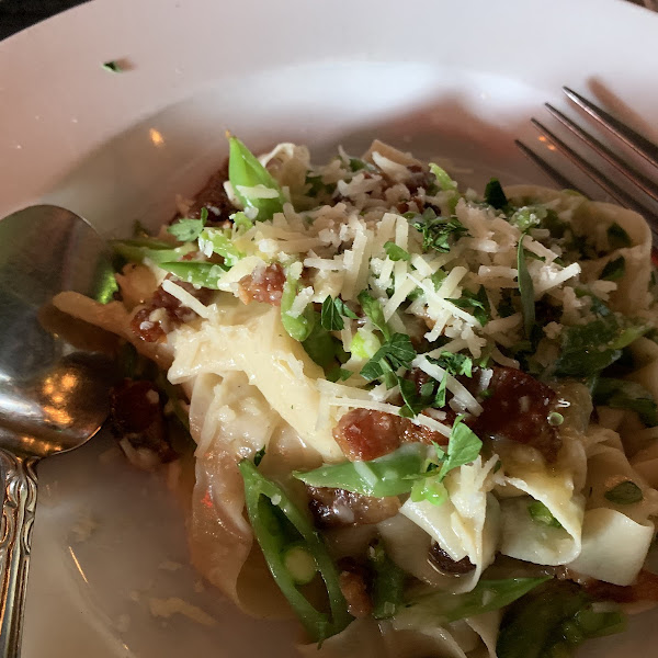 Sugar Snap Pea Carbonara with Gluten Free pasta.