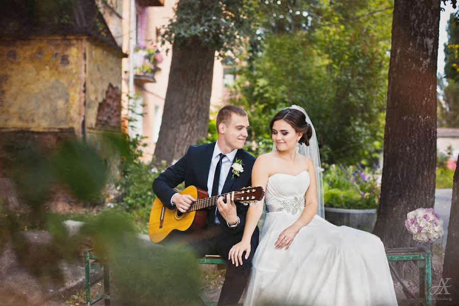 Svatební fotograf Aleksey Khvalin (khvalin). Fotografie z 27.října 2014