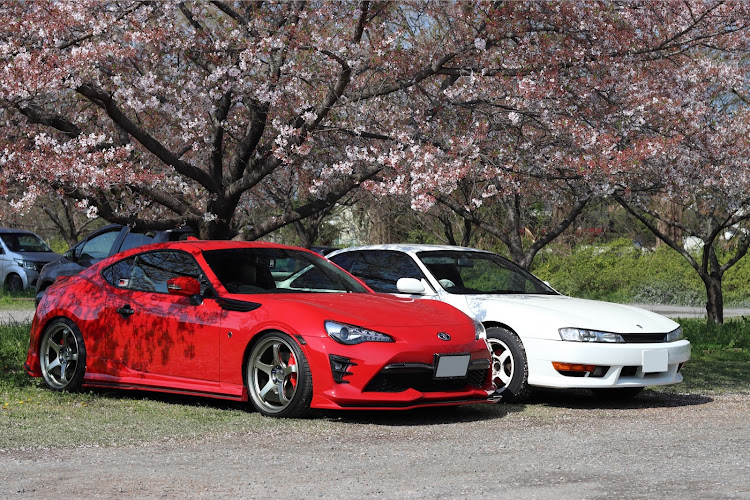 86の花粉症はつらいよ・クールレーシング・kuhl・コラボ・桜とコラボ🌸に関するカスタム事例の投稿画像1枚目