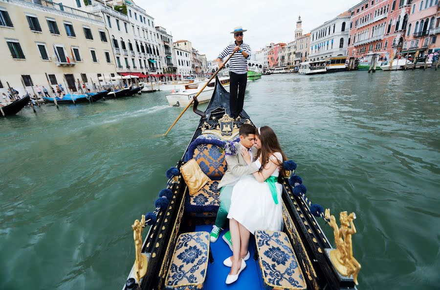 Fotografo di matrimoni Nikita Volkov (volkovnikita). Foto del 27 novembre 2017