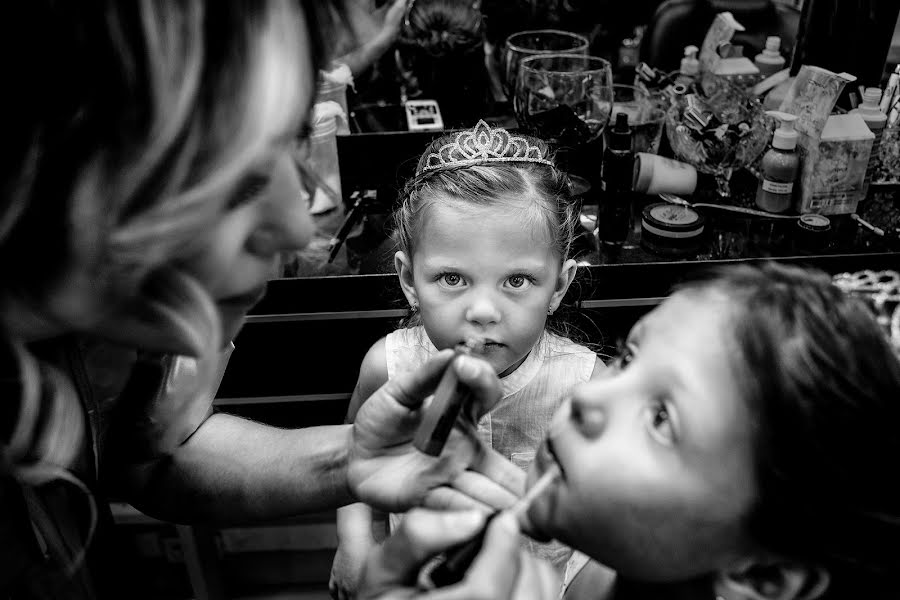 Fotografo di matrimoni Violeta Ortiz Patiño (violeta). Foto del 1 settembre 2018