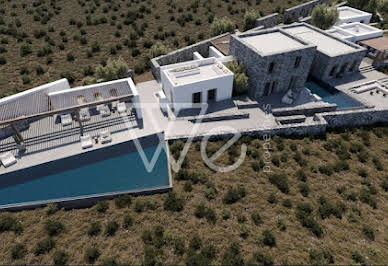 Villa with pool 2
