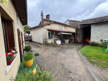 maison à Saint-Quentin-sur-Charente (16)