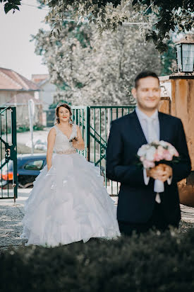 Jurufoto perkahwinan Dániel Sziszik (sziszikzs). Foto pada 12 September 2017