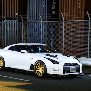 NISSAN GT-R R35