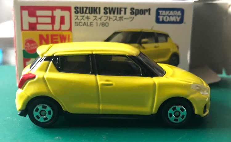 スイフトスポーツのDIY・タイヤ交換？wwwに関するカスタム事例の投稿画像1枚目