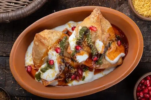 Samosa Dahi Chaat