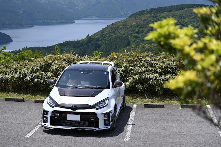 GRヤリスの梅雨入り間近・箱根ターンパイク大観山スカイラウンジ・箱根ターンパイク・オフ会は楽しい・芦ノ湖に関するカスタム事例の投稿画像1枚目