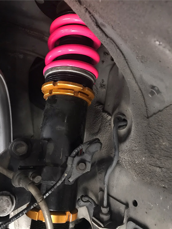 インテグラの撮影会・DC5・生脚・パーツ取り付け・とにかくスタンバイOK🕺に関するカスタム事例の投稿画像4枚目