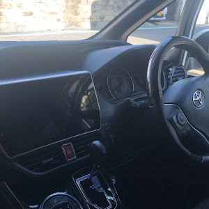 ノア ZRR80W