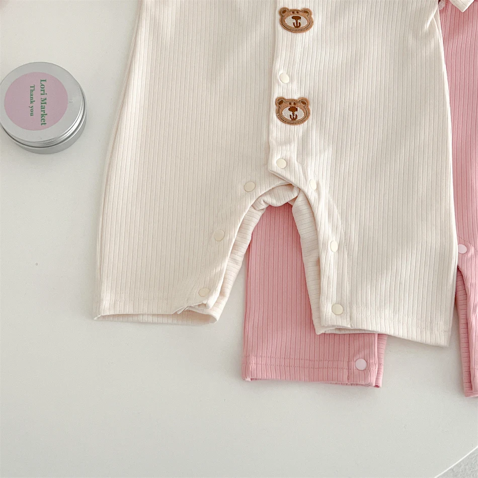 Zomer Baby Beer Konijnenoren Jumpsuit Zinkende Strepen Katoen Uitgaanskleding, comfortabel en schattig voor warme dagen.