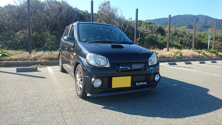 Keiワークスのネタ探し・ドライブ・海岸線で一息・着弾パーツ・レッドメモリーに関するカスタム事例の投稿画像1枚目