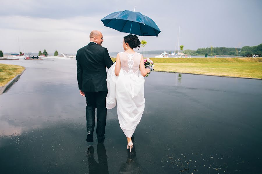 Huwelijksfotograaf Oleg Zaycev (olegzaicev). Foto van 2 juli 2015