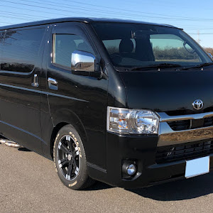 ハイエースバン TRH200V