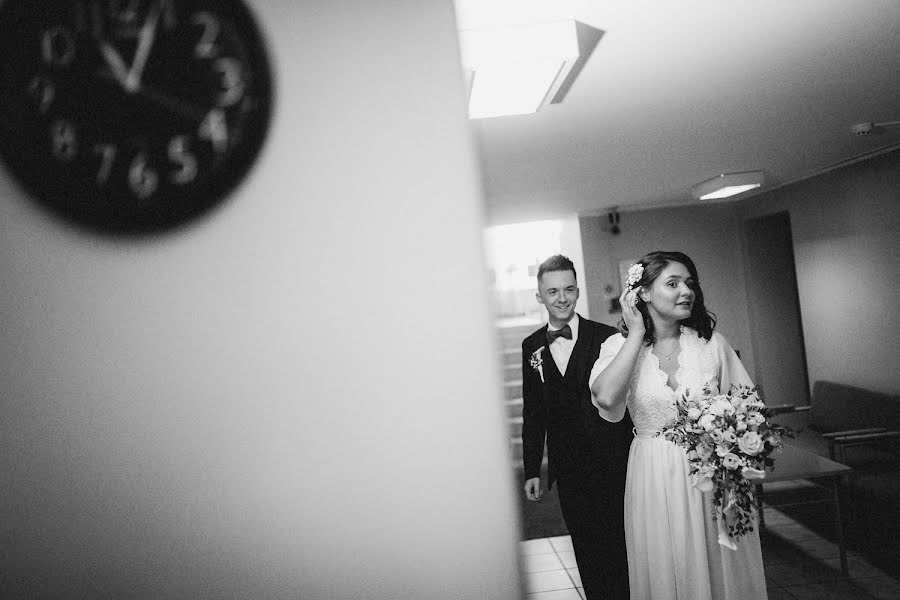 Nhiếp ảnh gia ảnh cưới Yuriy Yust (jurisjusts). Ảnh của 24 tháng 10 2018