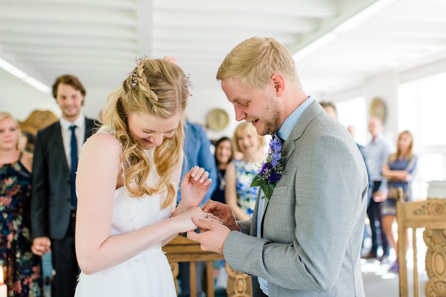 Wedding photographer Marina Schneider (fotoschneider). Photo of 10 August 2017