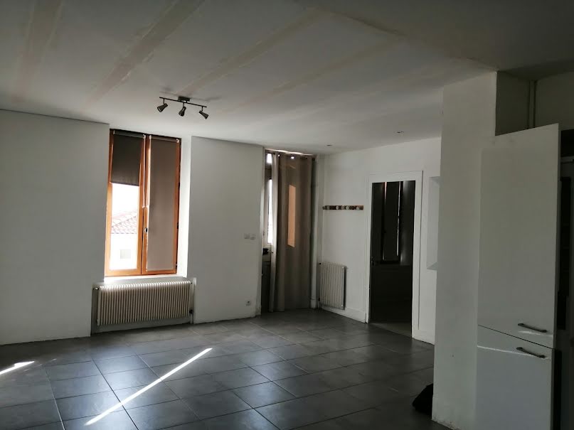 Vente maison 5 pièces 109 m² à Bourg-en-Bresse (01000), 221 000 €