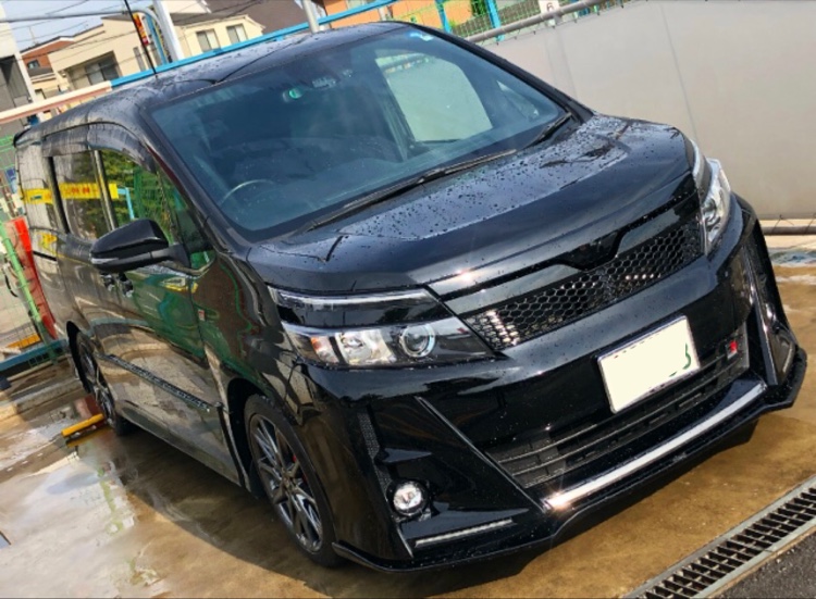 ヴォクシーのGR・洗車日和・写活・熱中症に気をつけて!!・安倍さんのご冥福をお祈りいたします。に関するカスタム事例の投稿画像1枚目