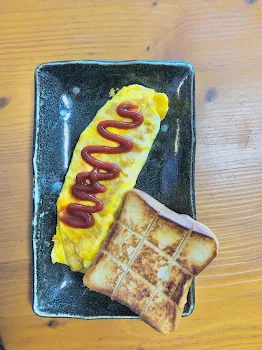 美味しそうなご飯でカバーしようとしてもカバーできなさそうなつまらん話