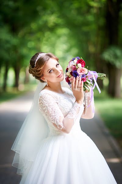 Huwelijksfotograaf Roman Gukov (grom13). Foto van 27 mei 2019