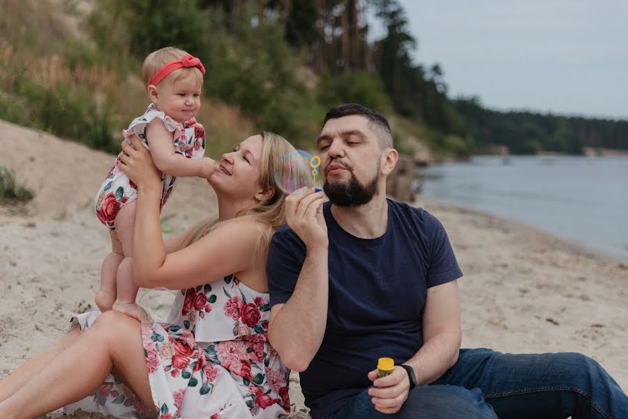 Fotógrafo de casamento Yuliya Kotelevskaya (kotelevskaya). Foto de 9 de novembro 2022