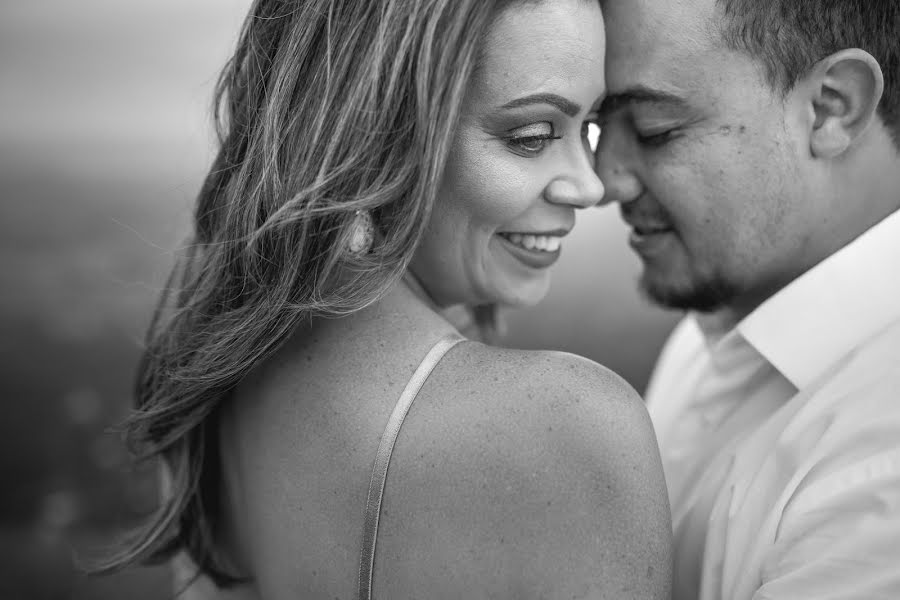 Bryllupsfotograf Christian Oliveira (christianolivei). Foto fra maj 27 2018