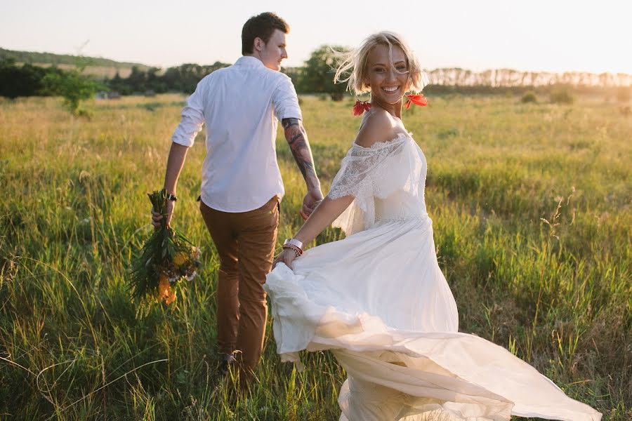 Fotógrafo de casamento Anastasiya Lasti (lasty). Foto de 22 de julho 2015