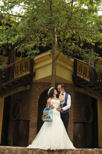 Fotógrafo de casamento Ufuk Ulusoy (ufukulusoy). Foto de 1 de fevereiro 2018