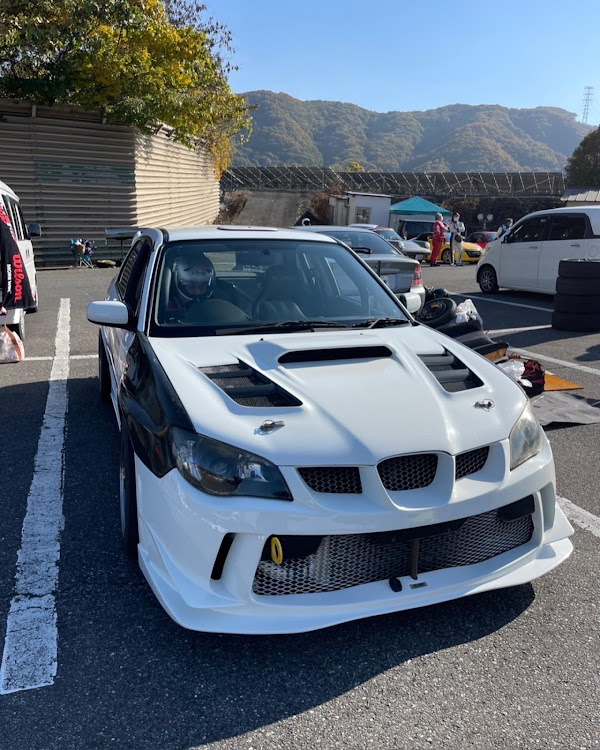 インプレッサ WRX STIのとくしんさんが投稿したカスタム事例の投稿画像1枚目