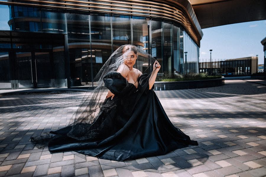 Wedding photographer Marina Tolkacheva (tolkacheva). Photo of 1 August 2021