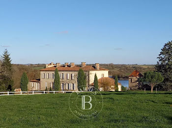 manoir à Chantonnay (85)