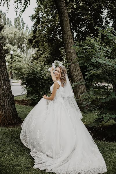 Wedding photographer Marianna Khakhladzheva (hahladzheva). Photo of 21 July 2020