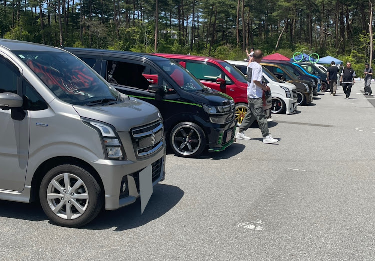 ワゴンRスティングレーの現行ワゴンRオフ会・たくさんのご参加本当にありがとうございました🙇・富士山パーキング・富士山とコラボに関するカスタム事例の投稿画像3枚目