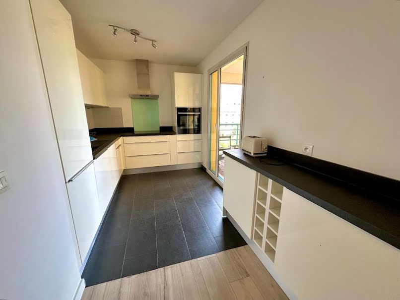 Location meublée appartement 3 pièces 75 m² à Toulouse (31000), 1 300 €