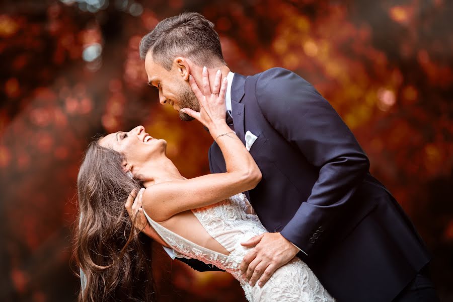 Wedding photographer Rafał Donica (rafaldonica). Photo of 13 October 2022