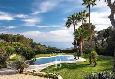 Villa with pool and terrace 1