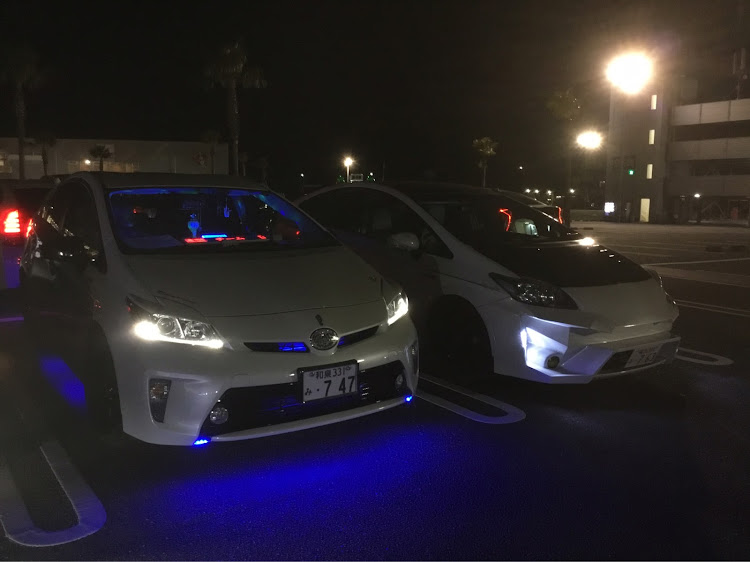プリウスのdiscover_ct・カーチューン・プリウス30・discover＿ctに関するカスタム事例の投稿画像4枚目