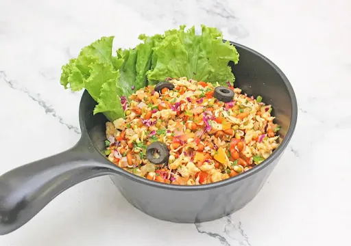 Egg Bhurji Sprout Salad