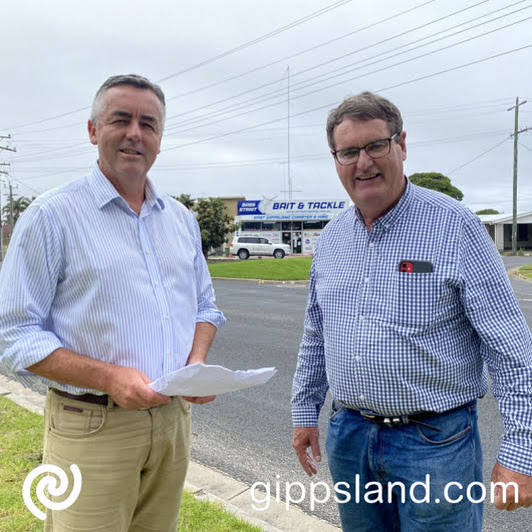 Member for Gippsland Darren Chester and EGSC Councillor Arthur Allen discussing plans to upgrade Marine Parade