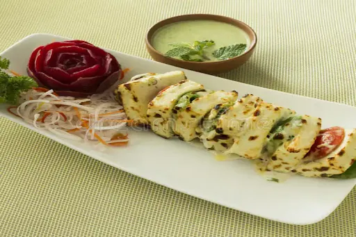 Paneer Kali Mirch Tikka