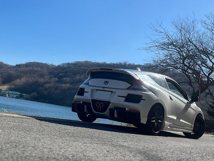 CR-Zの乗り換え・CR-Z・ホンダ・CR-Z ZF1・リアワイパー有り派？無し派？に関するカスタム事例の投稿画像1枚目