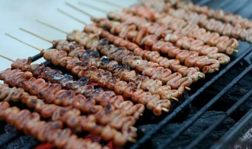 Món ngon Philippines -  Gà nướng Isaw - iVIVU.com