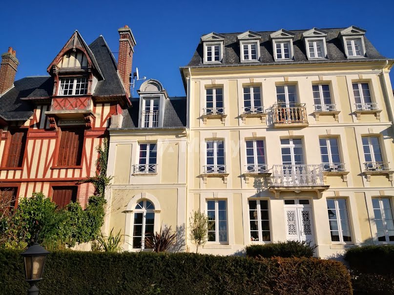 Vente appartement 4 pièces 94 m² à Trouville-sur-Mer (14360), 735 000 €